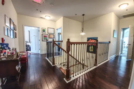 2nd Floor Landing