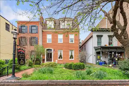 Rachael's Dowery Bed & Breakfast inn for sale