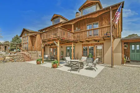 Pennington Inn - Walsenburg inn for sale