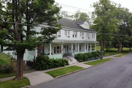 Bashful Rabbit B&B inn for sale