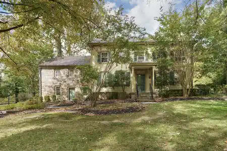 Inn at Glencairn inn for sale