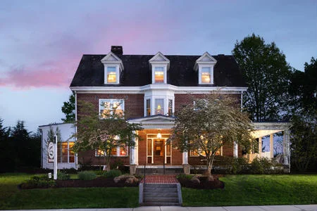 Keystone Inn Bed and Breakfast inn for sale