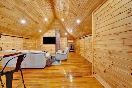 Bonus Room (3rd Floor)