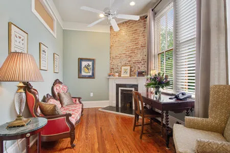 The Lillian - Sitting Area