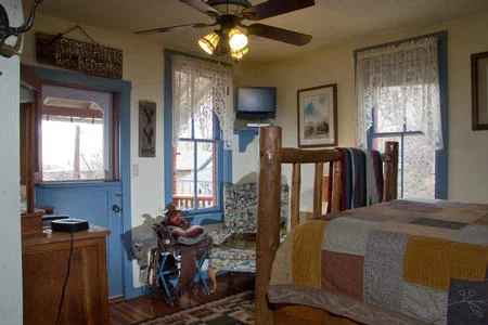 Western Cowboy Guest Room