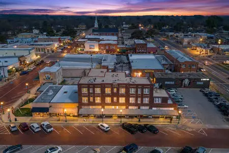 The Beckham Hotel inn for sale