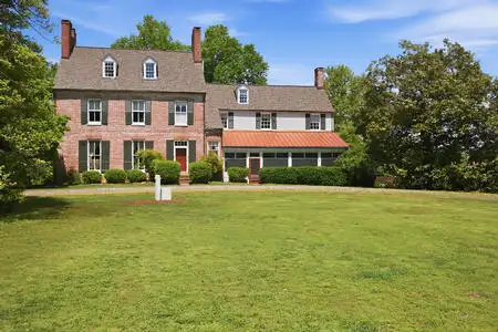 The Inn at Mitchell House inn for sale