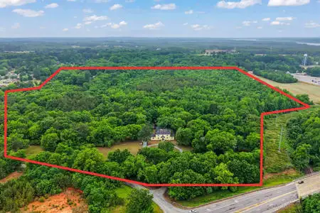 the rough outline of the 23 acres
