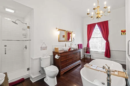 all of the ensuite baths are well appointed