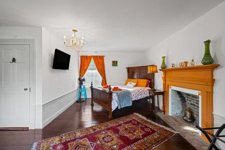 another guest room