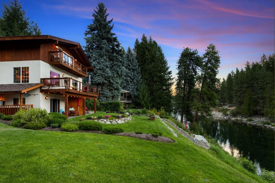Haus Hanika is a Bed and Breakfast For Sale in Leavenworth, Washington