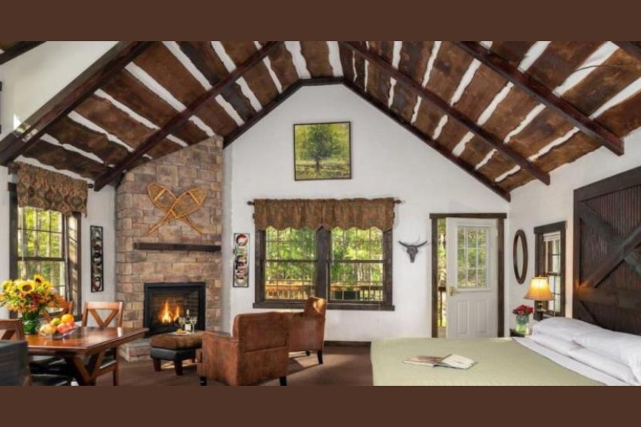 The Inn at Lake Joseph is a Bed and Breakfast For Sale in Forestburgh